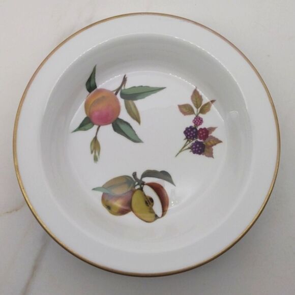 Royal Worcester England White & Gold Botanical Dish Dining Home Vintage - Picture 1 of 14